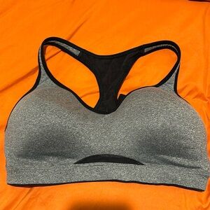 Old navy 36D sports bra grey
